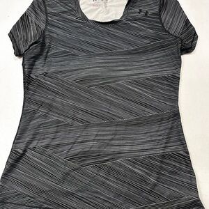 Medium Under Armour Women's Black Striped Top